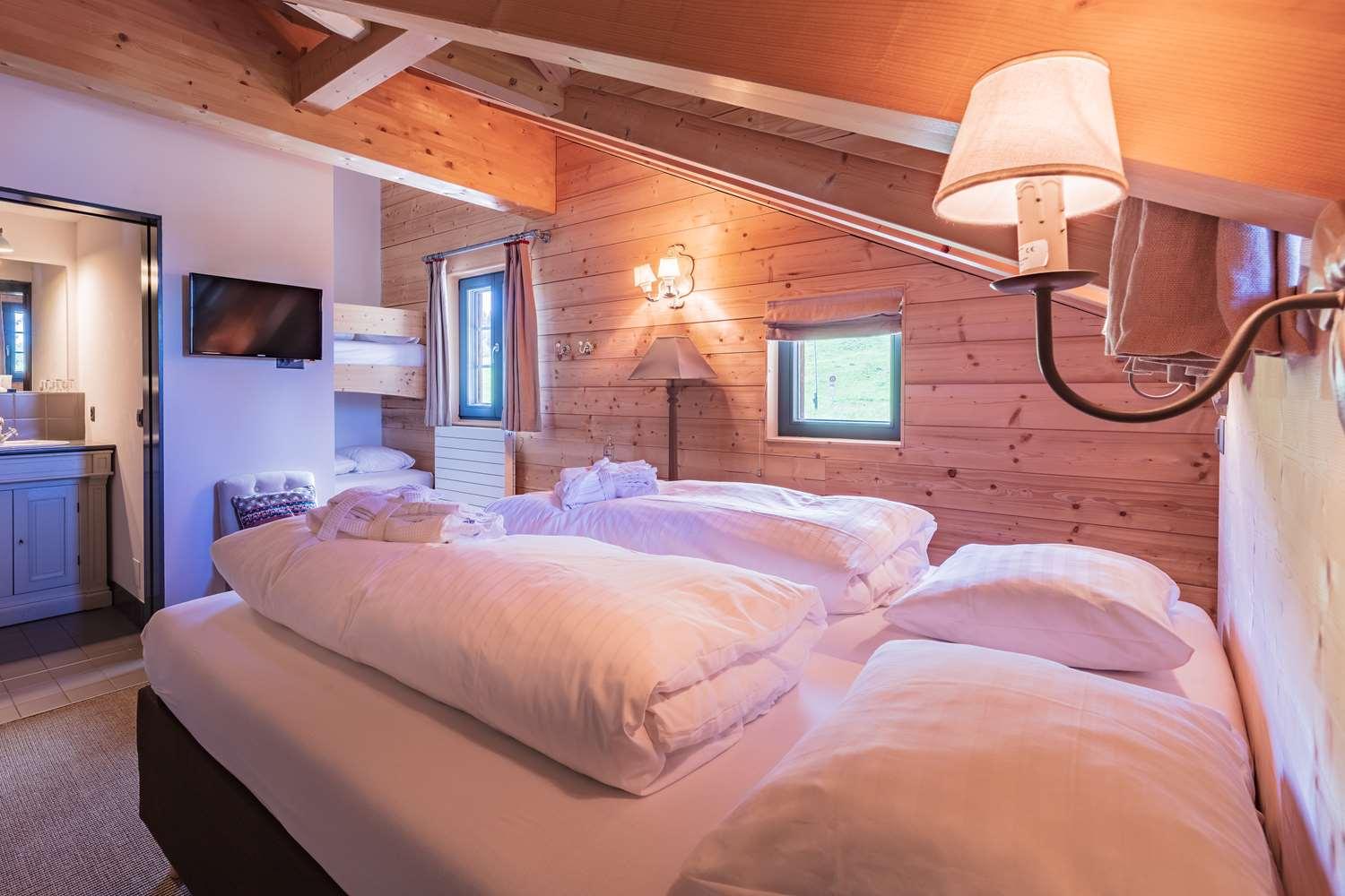 Rinderberg Swiss Alpine Lodge Цвайзимен Екстериор снимка