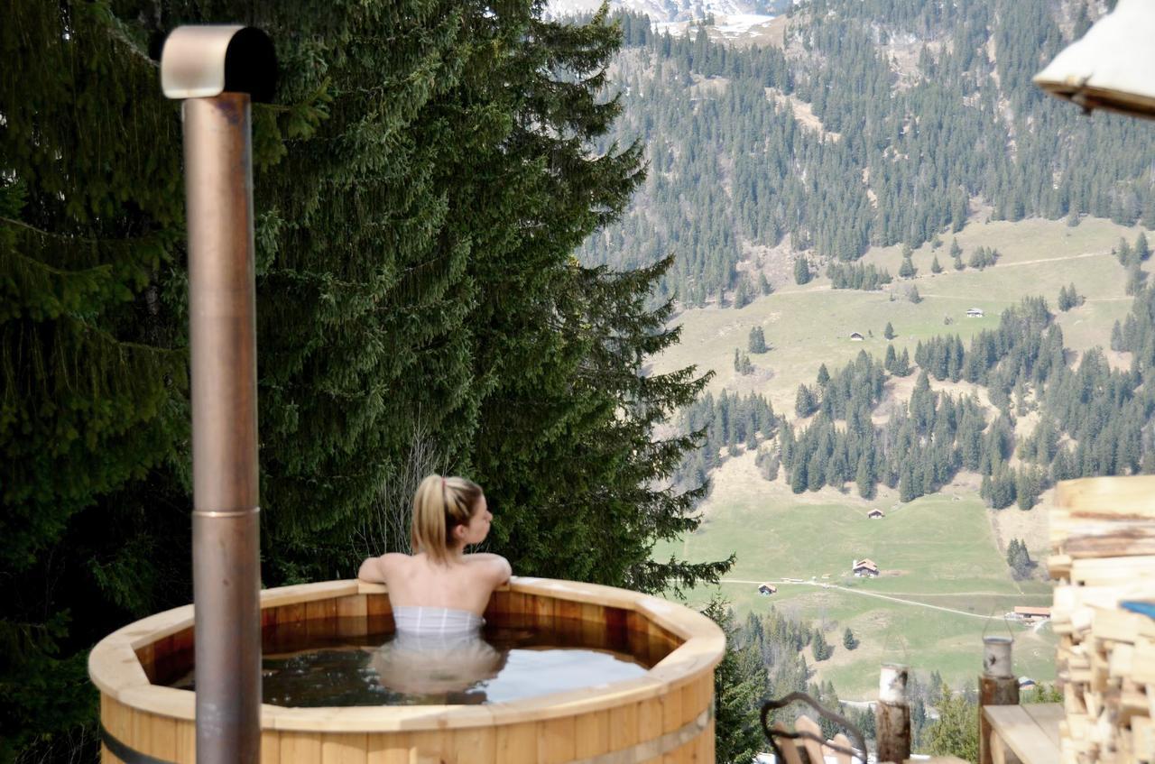Rinderberg Swiss Alpine Lodge Цвайзимен Екстериор снимка