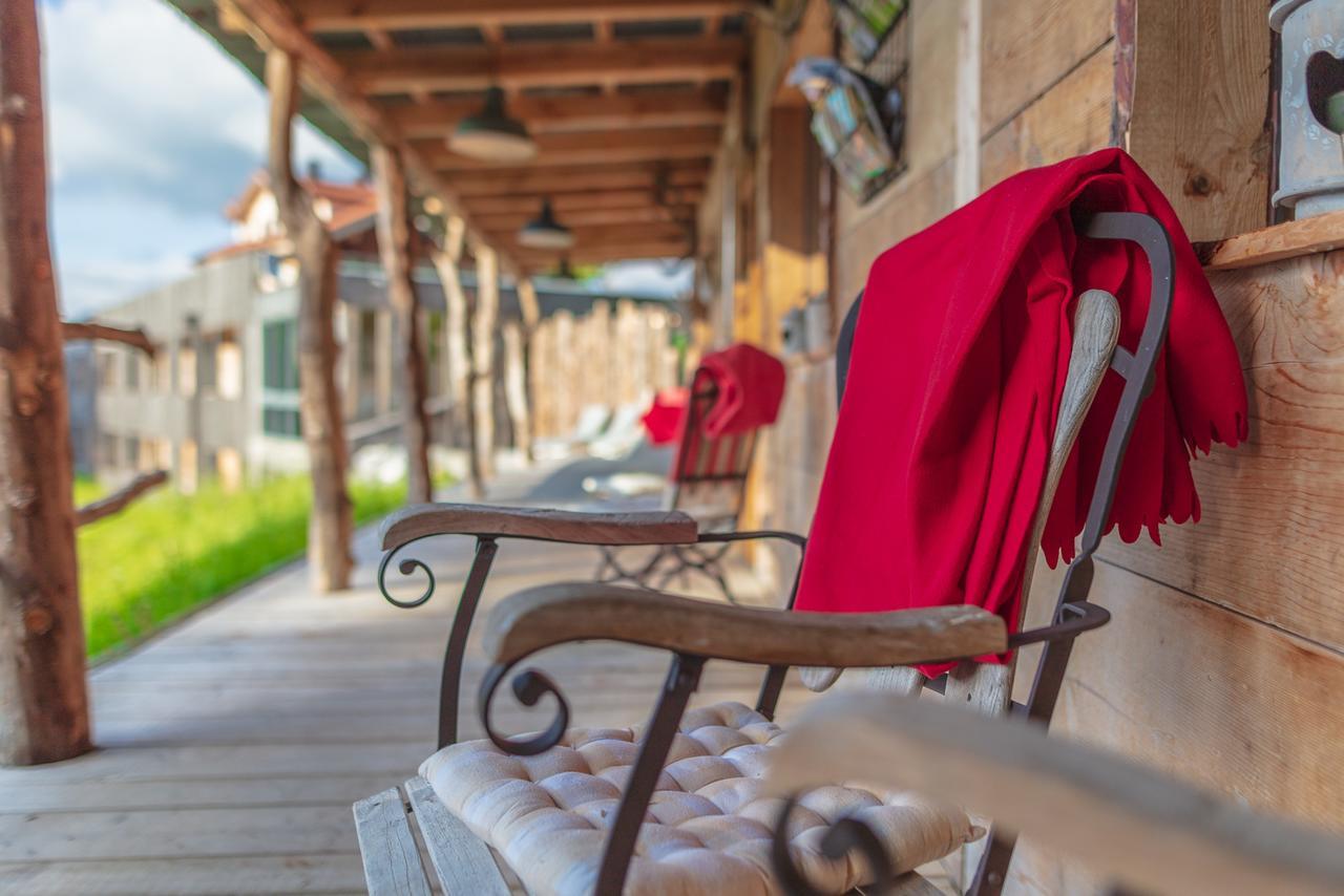 Rinderberg Swiss Alpine Lodge Цвайзимен Екстериор снимка