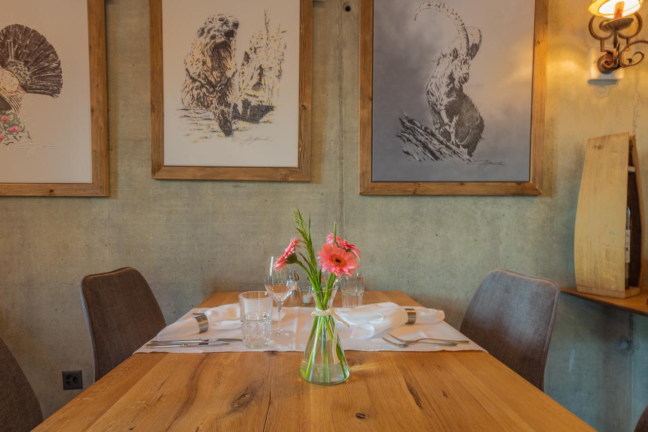 Rinderberg Swiss Alpine Lodge Цвайзимен Екстериор снимка
