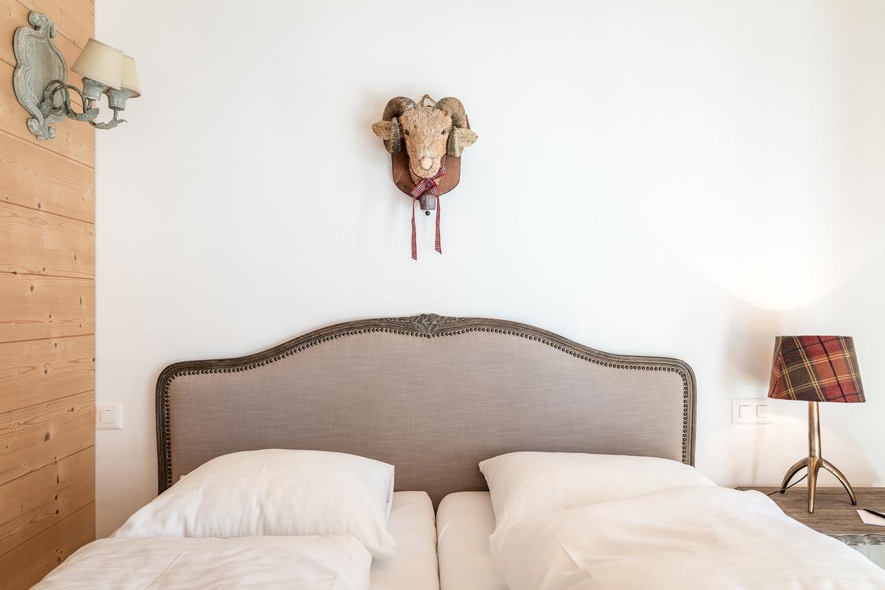 Rinderberg Swiss Alpine Lodge Цвайзимен Екстериор снимка