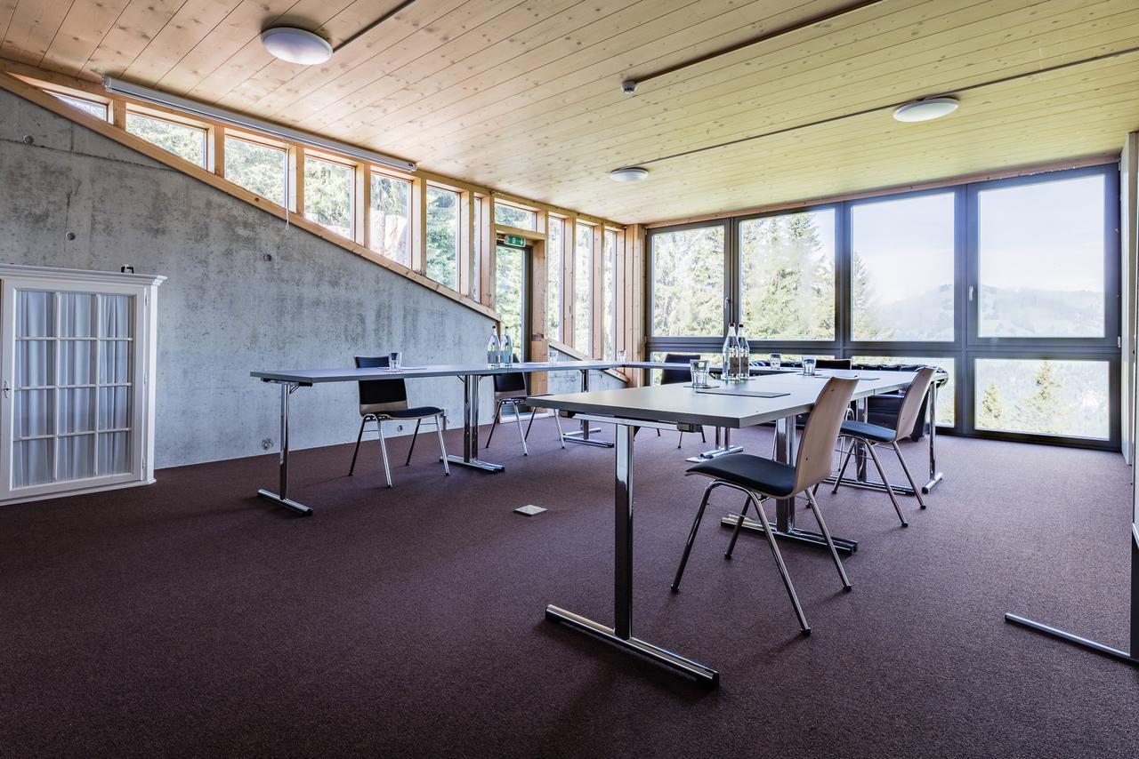 Rinderberg Swiss Alpine Lodge Цвайзимен Екстериор снимка